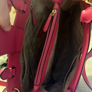 Michael Kors Hailee Satchel Purse